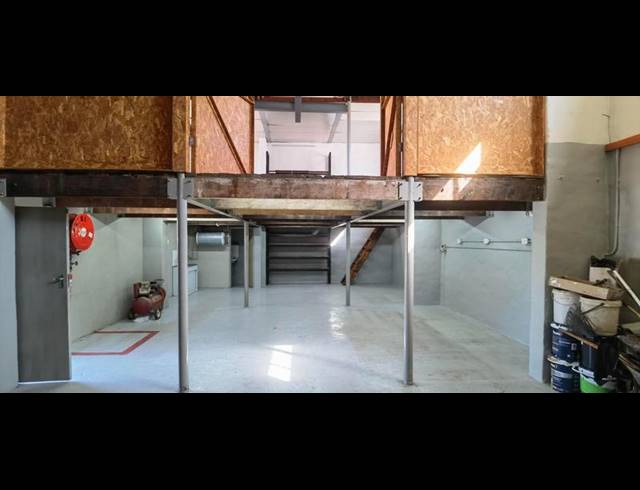 INDUSTRIAL PROPERTY TO RENT IN KOEDOESPOORT INDUSTRIAL